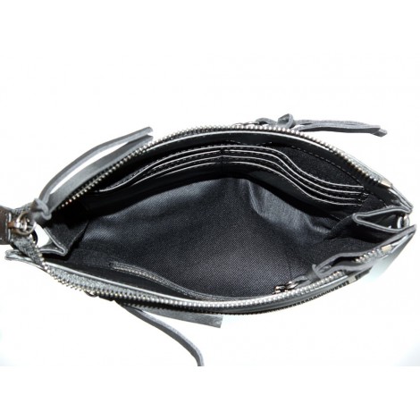 Saint Laurent Black leather studded shoulder bag ref.1057170 - Joli Closet