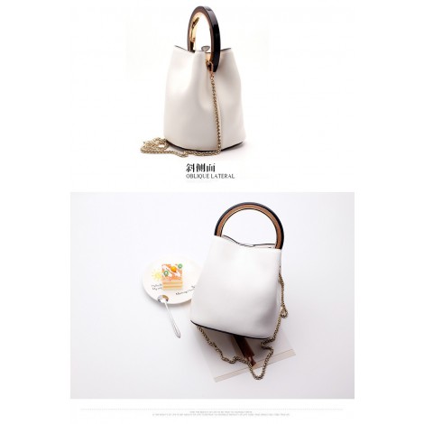 Sac à main seau en cuir Blanc 76405